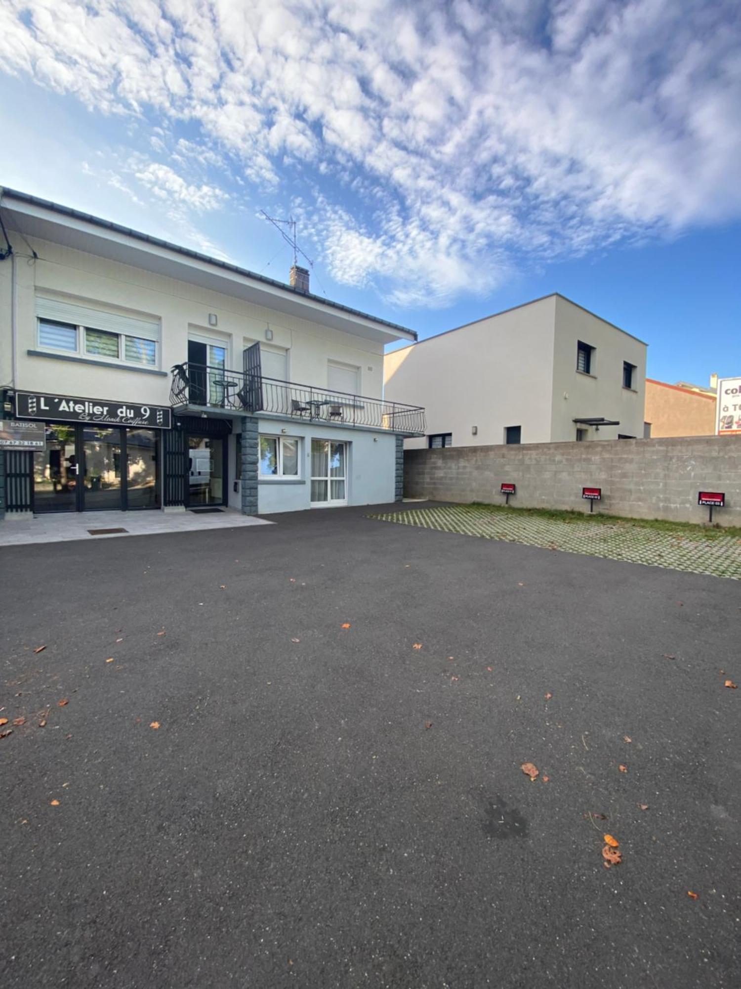 Toul Appartement Entier Avec Parking Prive Au Calme Cosy A Etage Avec Balcon Exterior foto